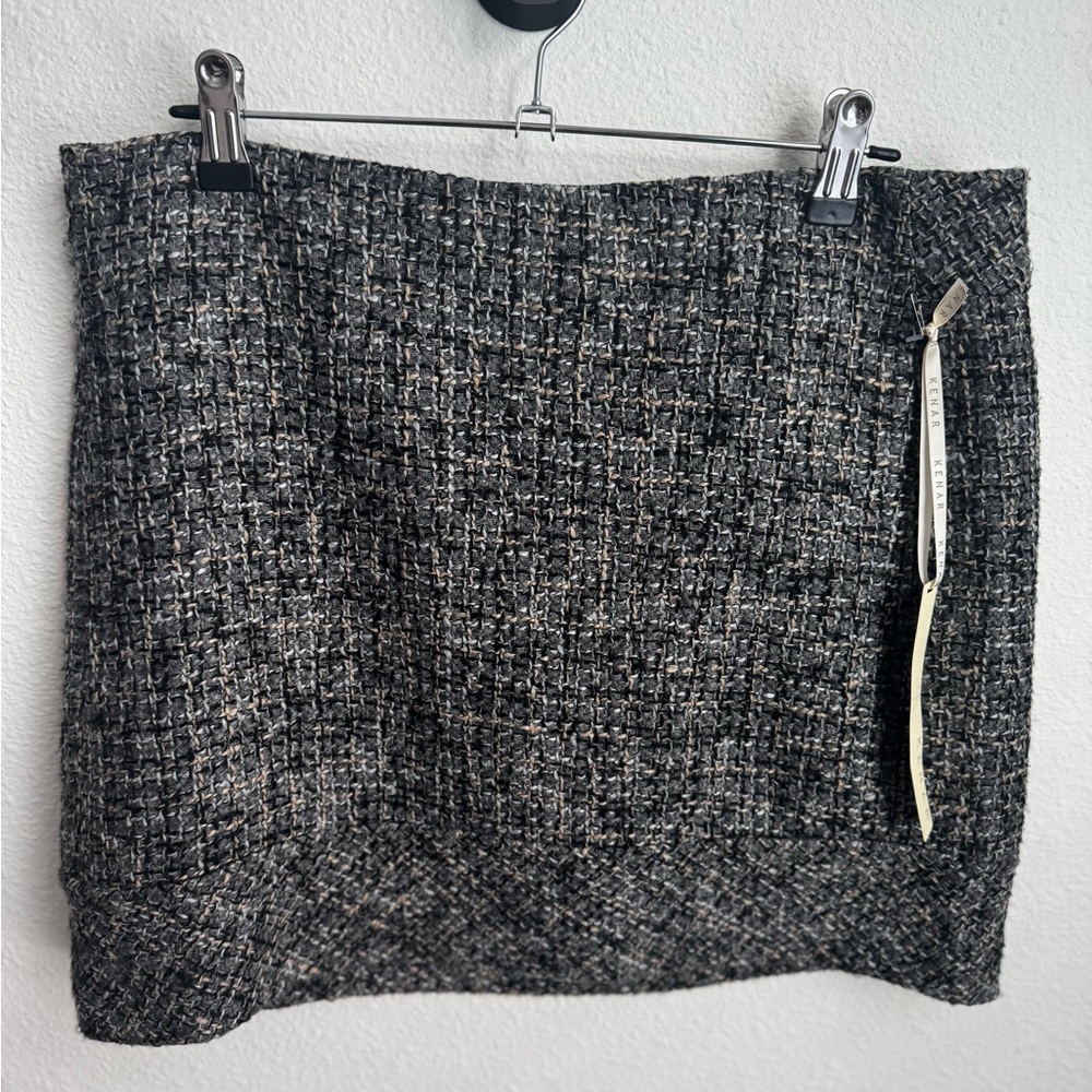 Kenar gray black beige tweed mini skirt women’s size 8 lined back zipper